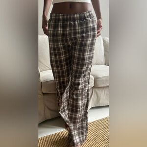 Brandy Melville Anastasia Plaid Women’s Pants